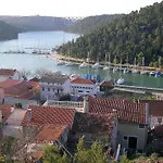 Juric 3* Skradin