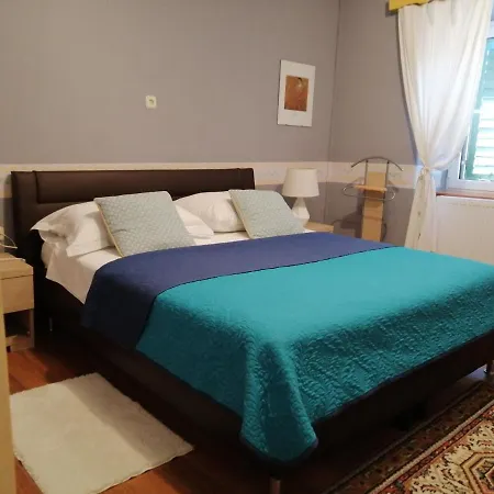 Juric Casa de hóspedes